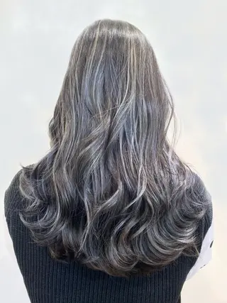 ロング カラー Ace所属・ハルカ ・のヘアスタイル