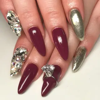 ネイル VOGUE ×SWANのネイルデザイン