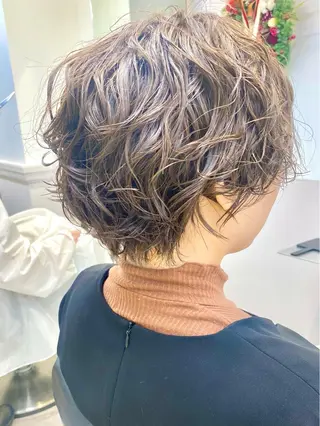 ショート パーマ 会田 渡夢のヘアスタイル