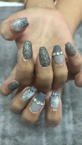 ネイル brilliant s.kのネイルデザイン