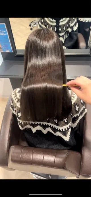 𝗕𝗼𝗻𝗵𝗲𝘂𝗿西梅田所属・ノンダメージ® 稲垣  いおりのヘアスタイル