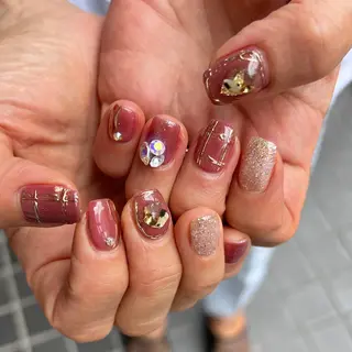 ネイル 河野 弥月のネイルデザイン