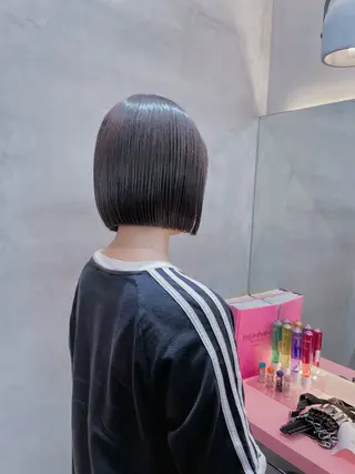 ショート Misaki /ボブ/縮毛矯正のヘアスタイル