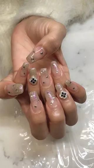 ネイル 💎Guarendo💎錦糸町店所属・✨アン ミユ✨のネイルデザイン