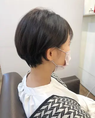 ショート ヤナギウチ エリカのヘアスタイル