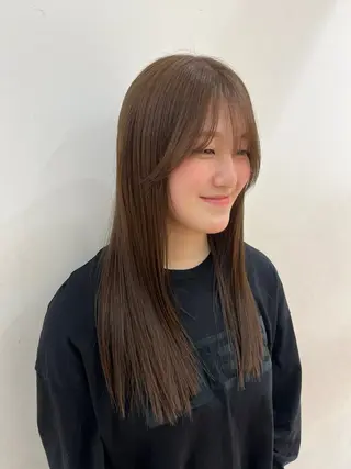 ロング 荒川 三希のヘアスタイル