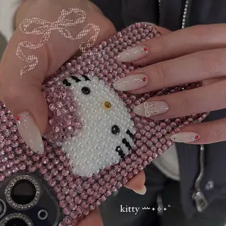 ネイル mikoto 🎀 韓国ネイルのネイルデザイン