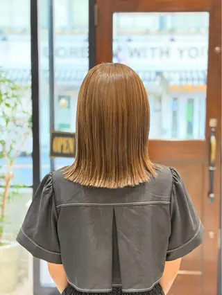 ミディアム SHINY シャイニー千住大橋のヘアスタイル