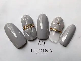 ネイル 新橋 ルキナ スタッフのネイルデザイン