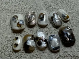 ネイル calla NAIL南森町店所属・calla/南森町/ パラジェルのネイルデザイン