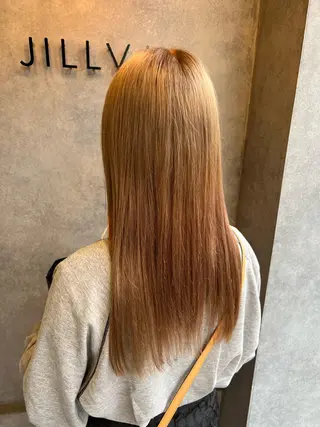 ロング カラー N°jillva 𝑘𝑎𝑟𝑖𝑛のヘアスタイル