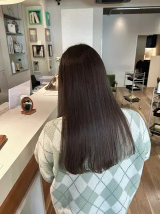 ロング 塩澤 榛奈のヘアスタイル