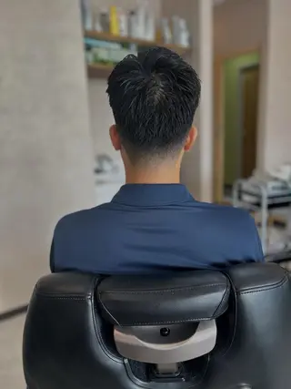 ショート メンズ THEBARBER TEN所属・伊禮 海凪のヘアスタイル