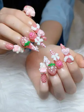 ネイル Julli ジュリのネイルデザイン