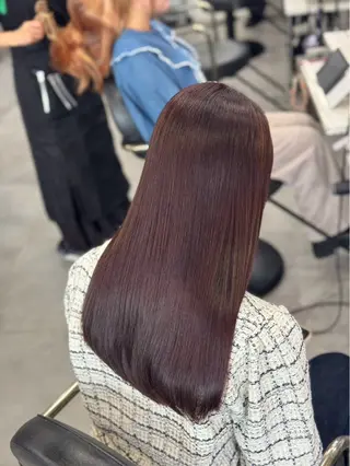 ロング RAISE by_WHITEのヘアスタイル