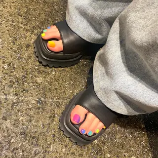 ショート カラー パーマ ヘアアレンジ メンズ キッズ ネイル マツエク・マツパ アイブロウ 今福鶴見ネイル 8(ｴｲﾄ)のネイルデザイン