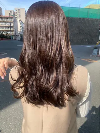 セミロング カラー FERIA桃山台🍑 𝕄𝕖𝕘𝕦のヘアスタイル