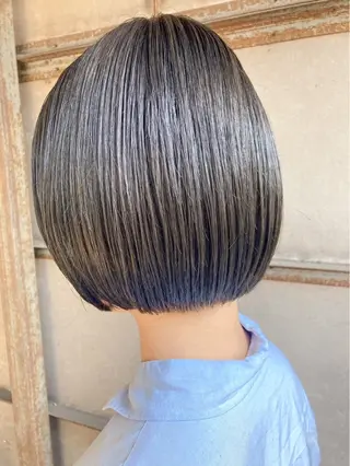 ショート カラー 星良SERA/笹塚 ショートボブ/モデルのヘアスタイル