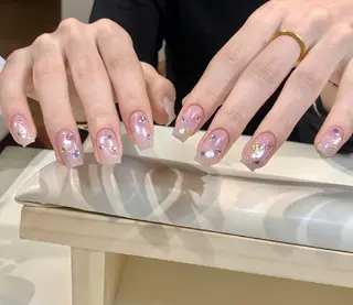 ネイル パラジェル＆フィルイン取り扱いサロンSol Nail所属・Sol Nail ミネのネイルデザイン