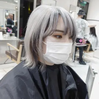 ショート カラー 艶髪✨ブリーチ職人 井手正康のヘアスタイル