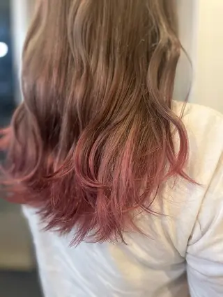 カラー G.O.A.T hair所属・Karen ✂︎GOAThairのヘアスタイル