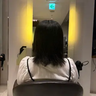 ミディアム 森田 玲央のヘアスタイル