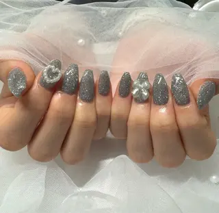 ネイル Roi〈ロワ〉 Rinneのネイルデザイン