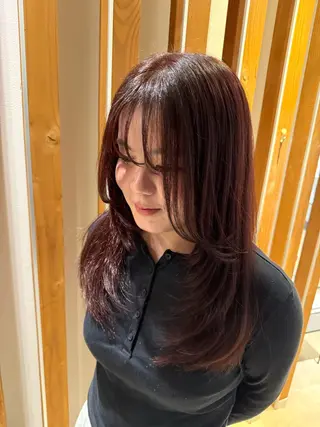 ロング カラー 中農 有梨恵のヘアスタイル