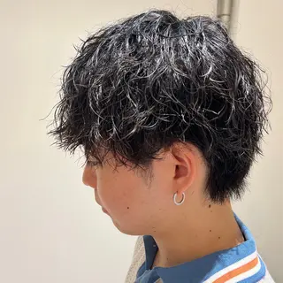ショート パーマ メンズ 岸本 桂輝のヘアスタイル