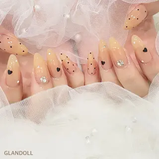 ネイル GLANDOLL YURIのネイルデザイン