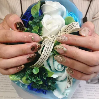 ネイル 奥園 良恵のネイルデザイン