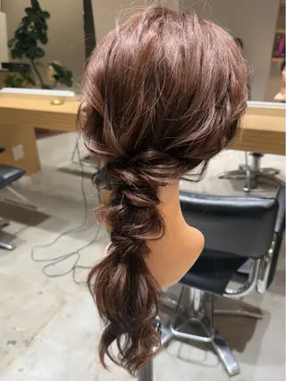 セミロング n i r .所属・渡部 円のヘアスタイル