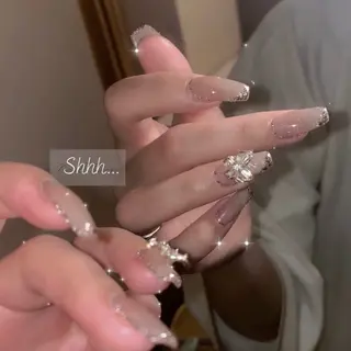 ネイル Shhh ...のネイルデザイン