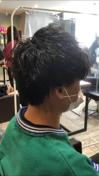 ショート カラー パーマ ヘアアレンジ メンズ キッズ ネイル マツエク・マツパ アイブロウ MODEK's西宮店 マネージャー神道有基のヘアスタイル
