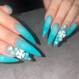 ネイル Statice所属・YUNA FUKUDAのネイルデザイン