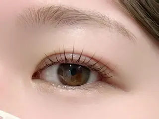 マツエク・マツパ Cheri所属・きし かりんの眉毛・アイブロウイメージ