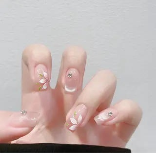 ネイル U.MI Nail  Salon所属・U.MI Nail Salonのネイルデザイン