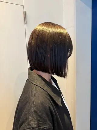 ショート カラー RIN／韓国ヘア レイヤーカットのヘアスタイル