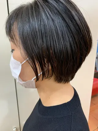 ショート カラー 髪質改善 Blumeのヘアスタイル