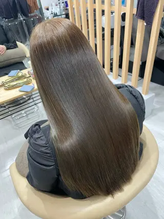 ロング カラー 吉原 愛のヘアスタイル