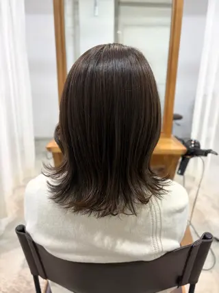 ミディアム カラー 渡邉 光姫のヘアスタイル