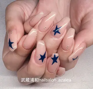 ネイル R inのネイルデザイン