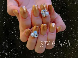 ネイル STAR NAIL所属・STAR NAILのネイルデザイン