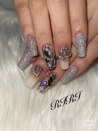 ネイル riri オーナーのネイルデザイン