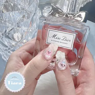 ネイル ＆NAIL. Rio所属・groovy 新宿店のネイルデザイン