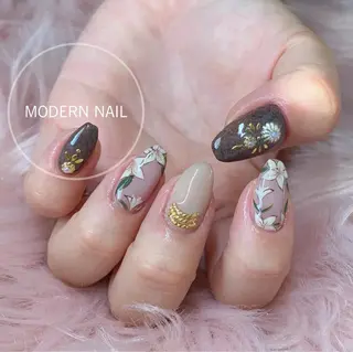 ネイル 小川 玲奈のネイルデザイン