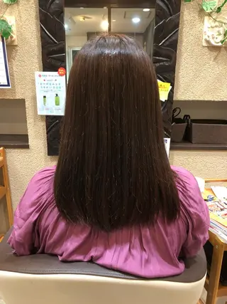 セミロング カラー 森田 真由のヘアスタイル