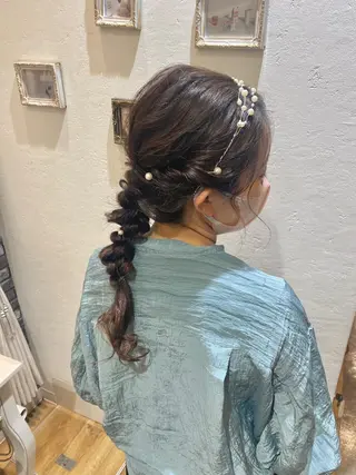 ロング ヘアアレンジ 新谷 桃子のヘアスタイル