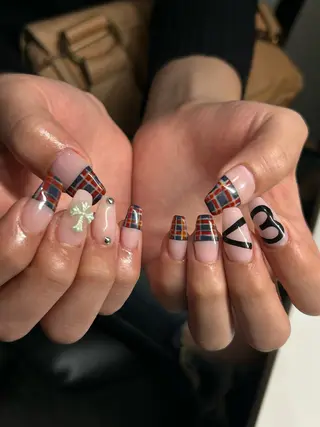 ネイル Yuni.所属・sakae yurinaのネイルデザイン