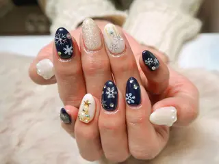 ネイル オーナーネイリスト MAKIのネイルデザイン